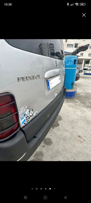 Peugeot Partner 2004 itv recien pasada