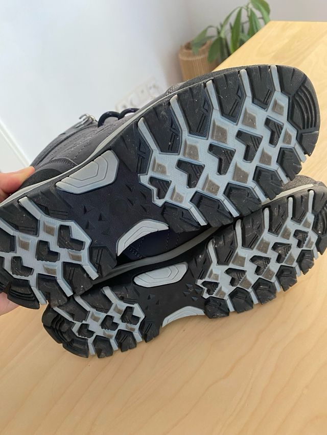 Botas montaña mujer