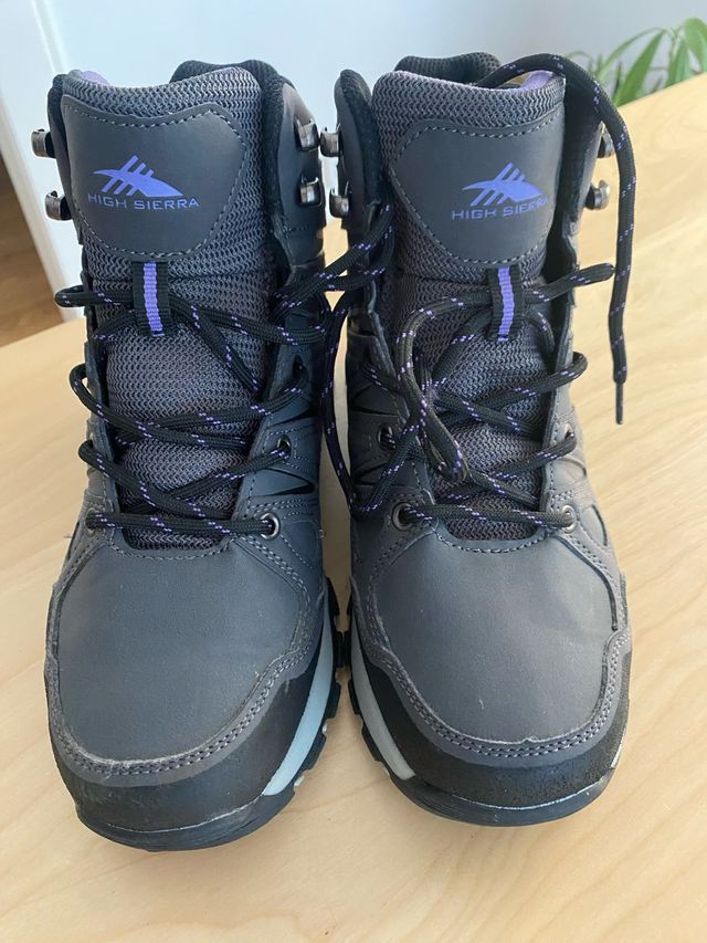 Botas montaña mujer