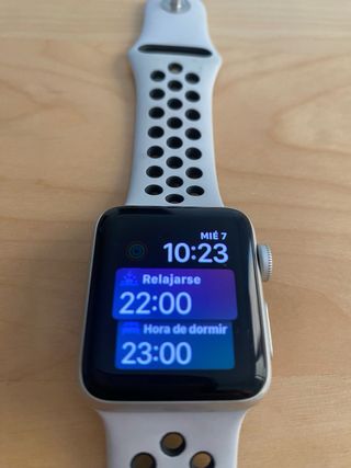 Apple watch serie 3 nike