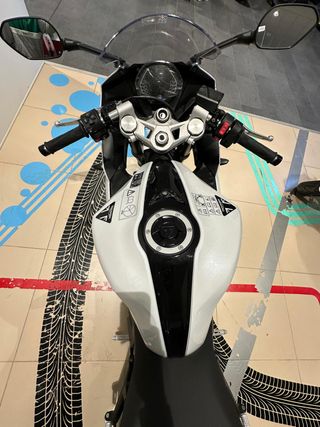 TRIUMPH DAYTONA 660 2025