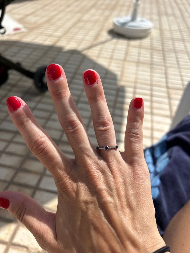 Sortija de 3 zafiros y 18 brillantes