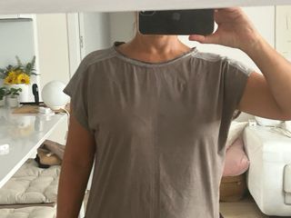 Vestido Zara antelina ligera, ajuste detras