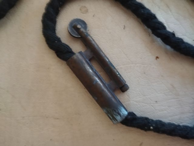 Mechero antiguo de mecha