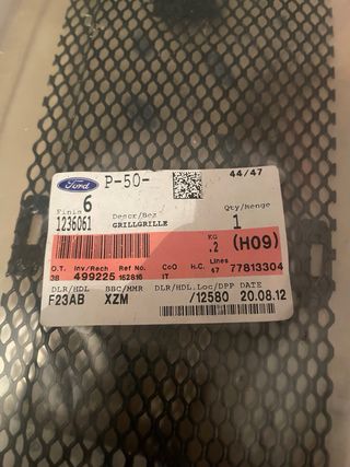 REJILLA SPORT FORD