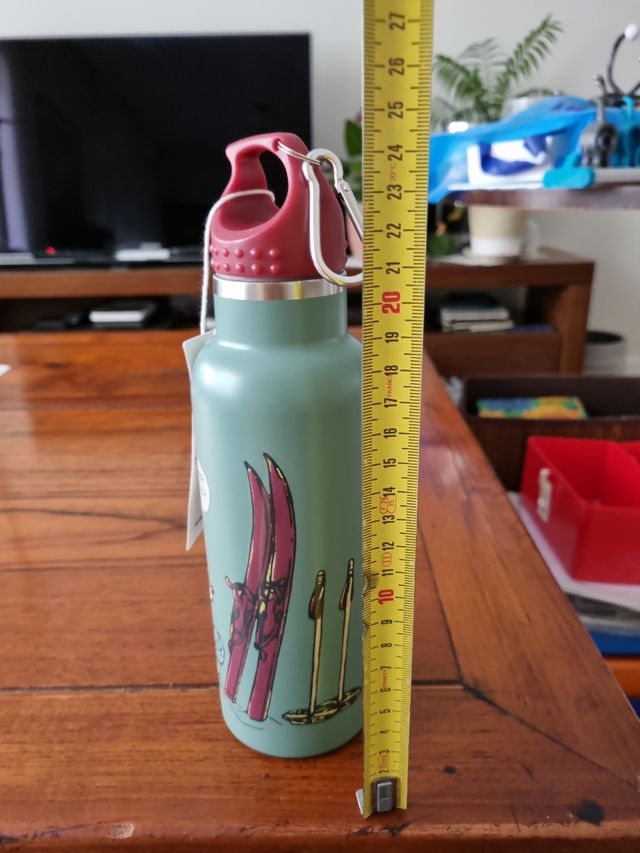 Botella térmica. Dibujo M. Mouse.