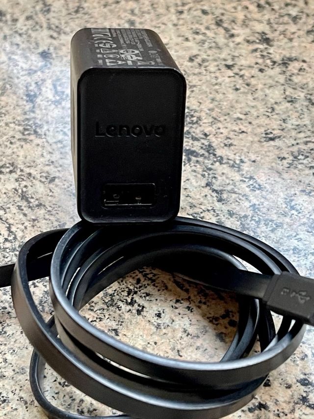 Cargador Lenovo original micro usb 10W