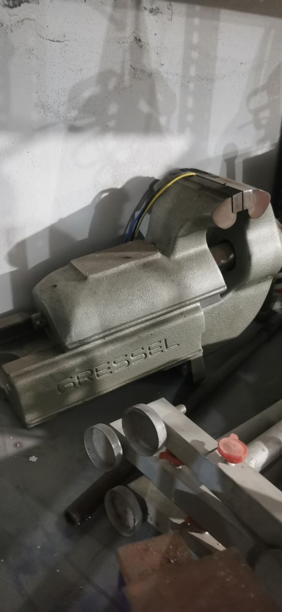 Tornillo banco gressel