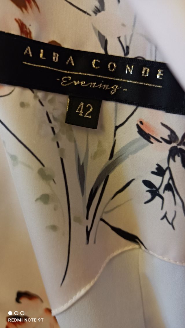 Vestido flores con volantes