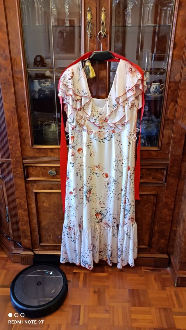 Vestido flores con volantes