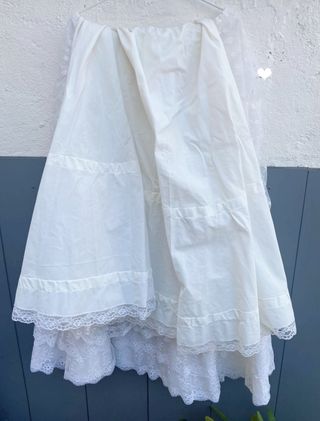 VESTIDO DE COMUNIÓN SISI EMPERATRIZ 