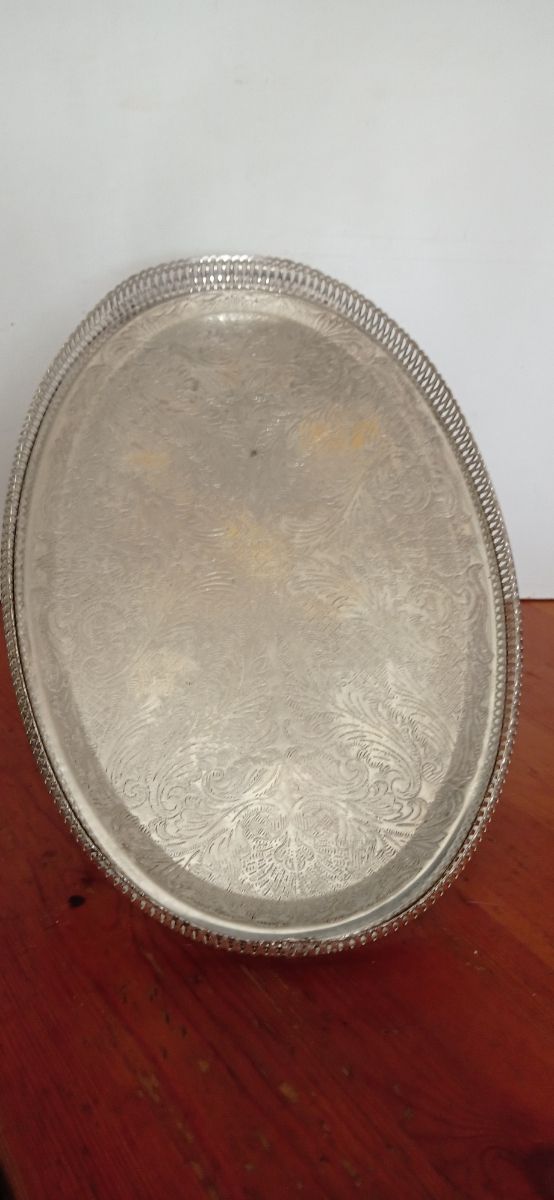 ANTIGUA  BANDEJA   /  DE  TE    /    ESTILO TUNECI