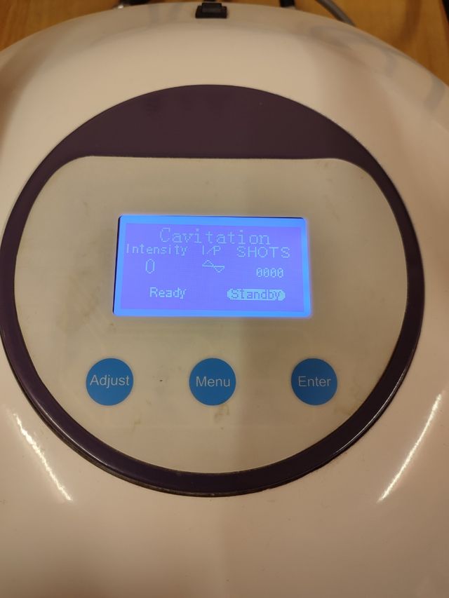 Maquina de cavitación con 3 manipulos