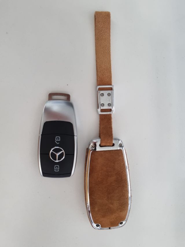 Funda de piel llaves Mercedes