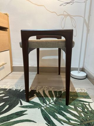 Taburete de madera