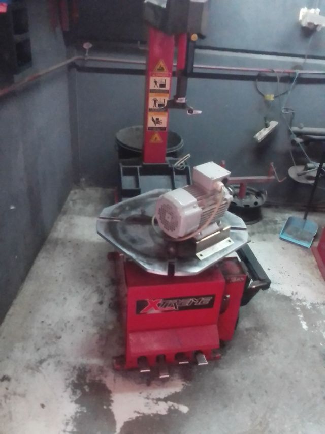 Motor eléctrico desmontadora neumaticos