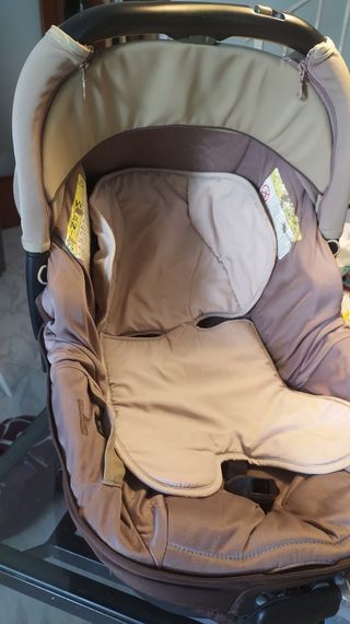Cochecito, silla coche y silla paseo Muum Matrix 2