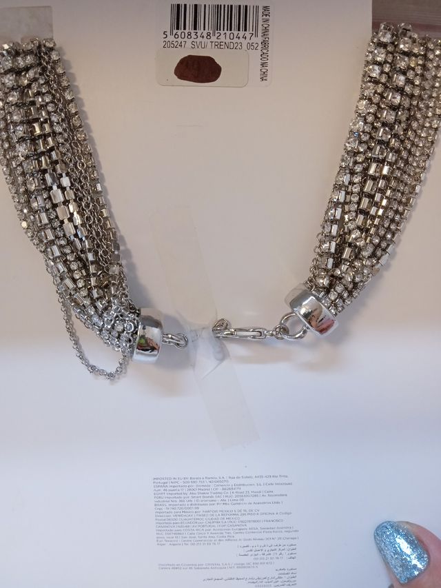 Collana NUOVA mai indossata.