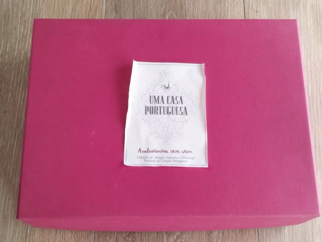 Caixa Uma vida Portuguesa - Andorinha voa voa