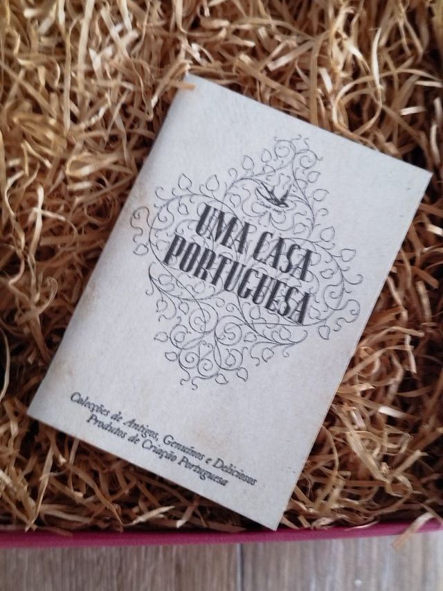 Caixa Uma vida Portuguesa - Andorinha voa voa