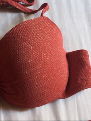 Bikini naranja de Etam 90D 38. Copa dura. Cuello