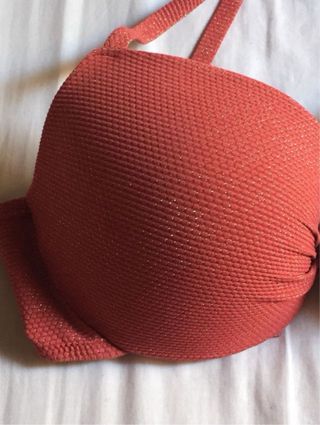 Bikini naranja de Etam 90D 38. Copa dura. Cuello