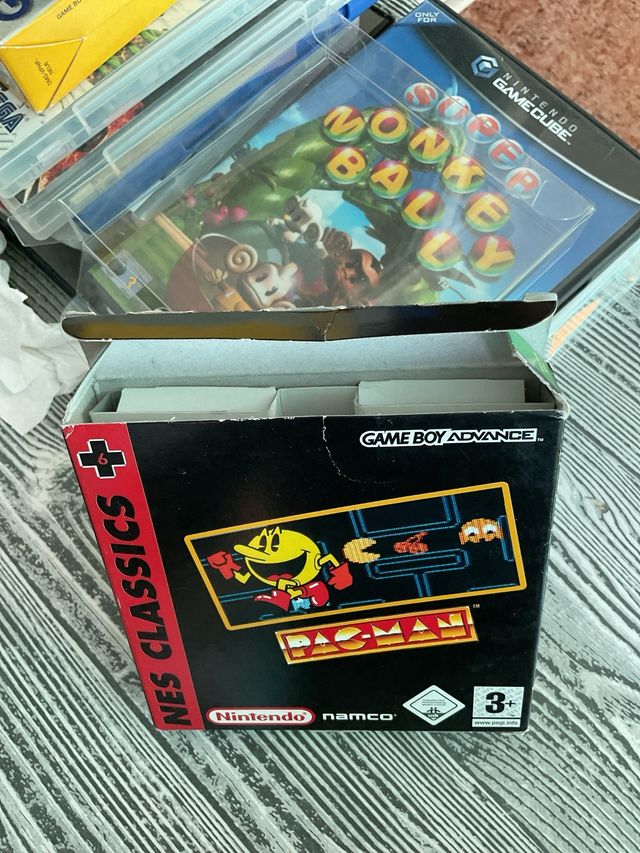 Pac-Man NES Classics Game Boy Advance
