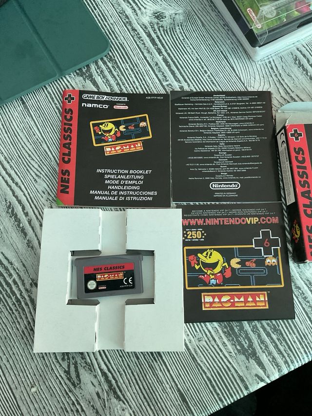 Pac-Man NES Classics Game Boy Advance