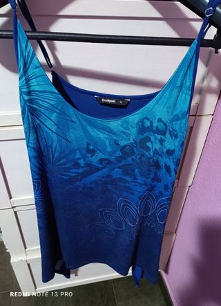 Camiseta mujer tirantes Desigual 