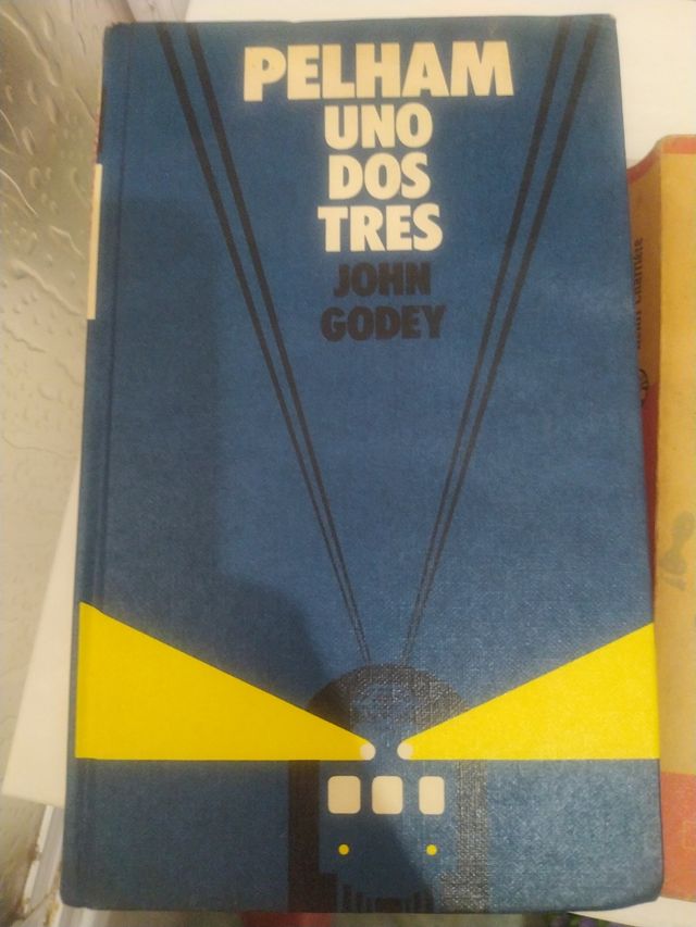 4 Libros juntos por 5 euros