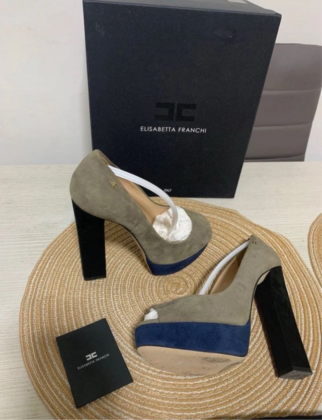 Decolletè spuntato Elisabetta Franchi 