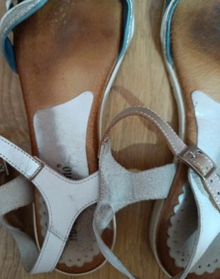 Sandalias azules  hechas en España 