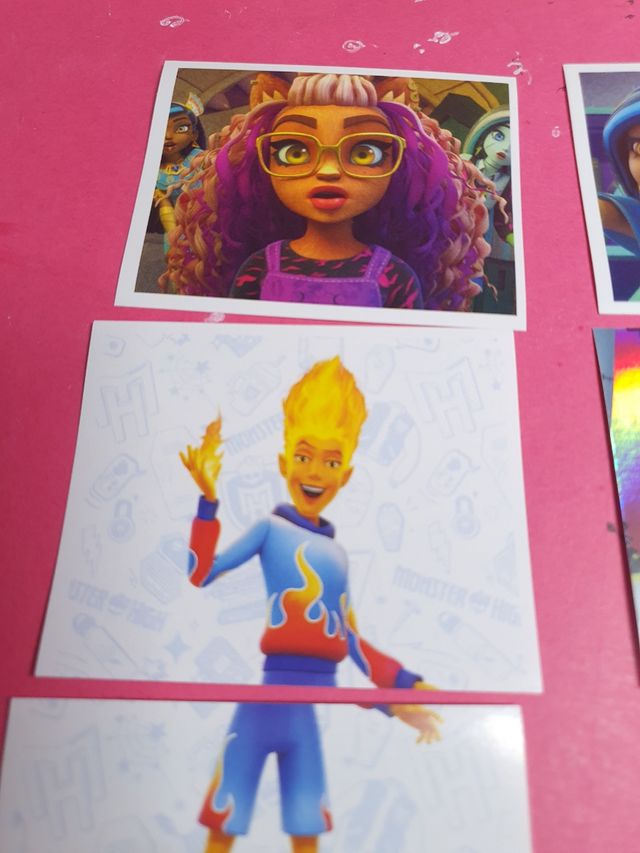 8 Cromos Panini de Monster High G3