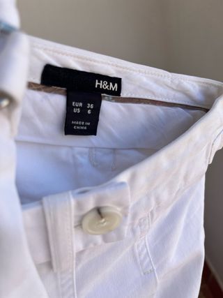 Pantalón Blanco de Chica. H&M