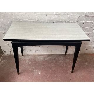 Mesa baja midcentury italiana