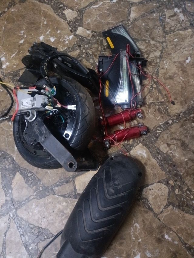 Piezas de patinete B-mov