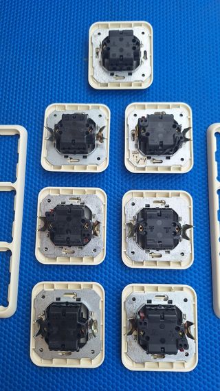 Marcos, Teclas dobles, cerquillos Simon