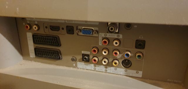 3 Televisiones para piezas