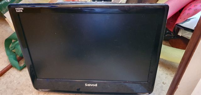 3 Televisiones para piezas