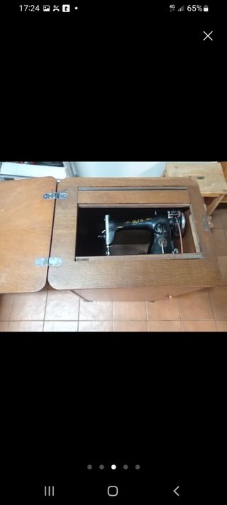 Máquina de coser Alfa