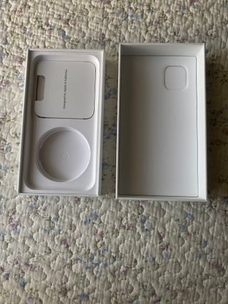 Caja Iphone SE y 11