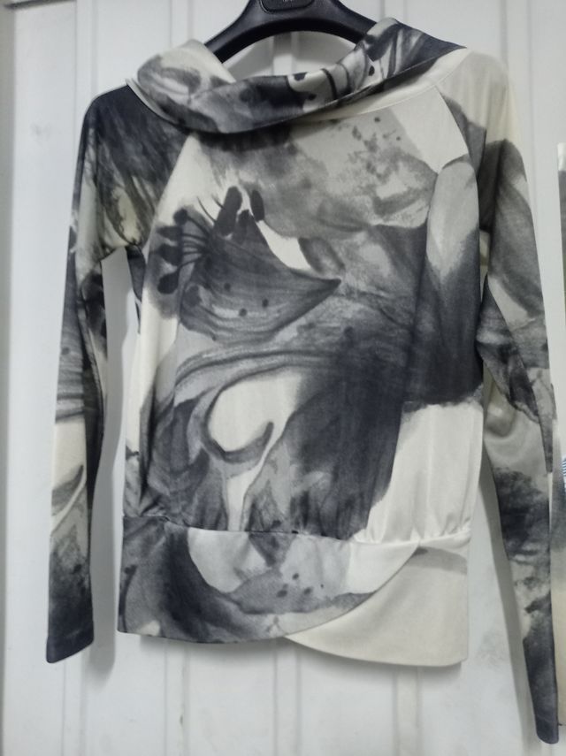 Camisola Benetton tamanho xS