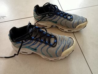Zapatillas Nike TN 36 de segunda mano por 6 EUR en Cavour en WALLAPOP