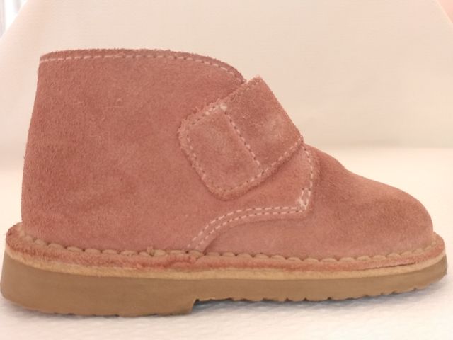 Talla 23 Botas piel infantiles