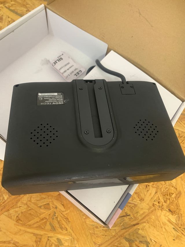 Pantalla marcha atrás INOVTECH modelo Ecran Pr