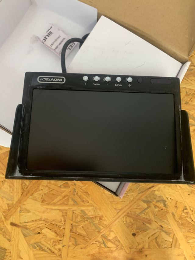 Pantalla marcha atrás INOVTECH modelo Ecran Pr