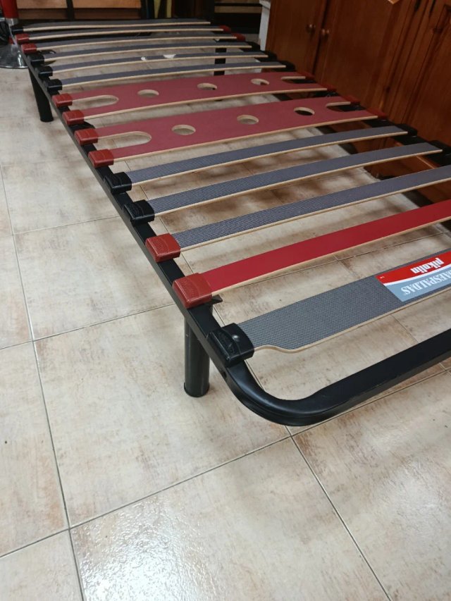 SOMIER  DE  90 cm X  2 00 cm