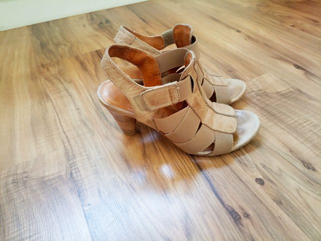 Sandalias HISPANITAS camel nº36