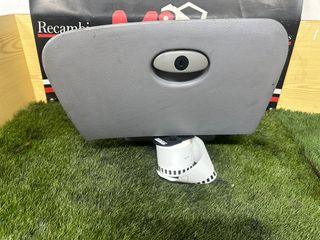 MOLDURA-ELEVALUNAS-GUANTERA-CITROEN C3 2003