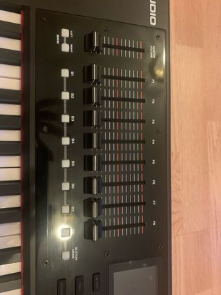 Teclado MIDI M-Audio CTRL49